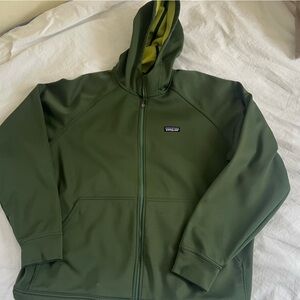 XL Men’s Patagonia lightweight jacket